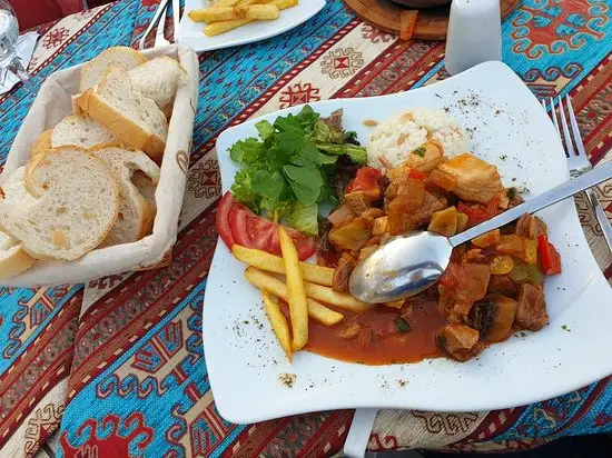 La Romantica Fish & Meat House'nin yemek ve ambiyans fotoğrafları 61