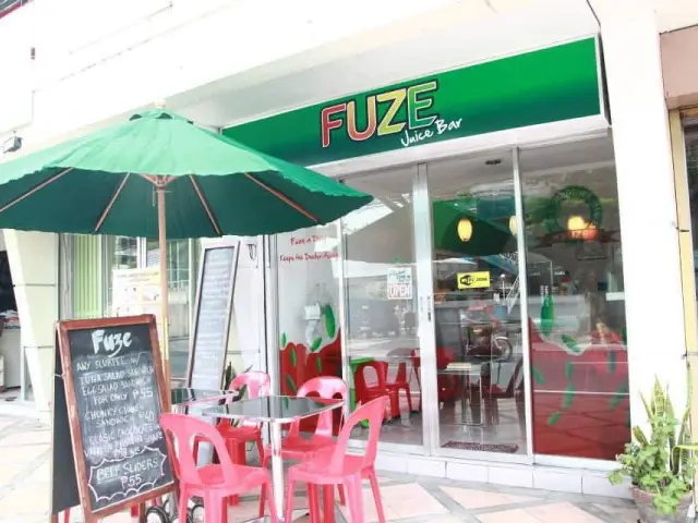 Fuze Juice Bar Food Photo 2