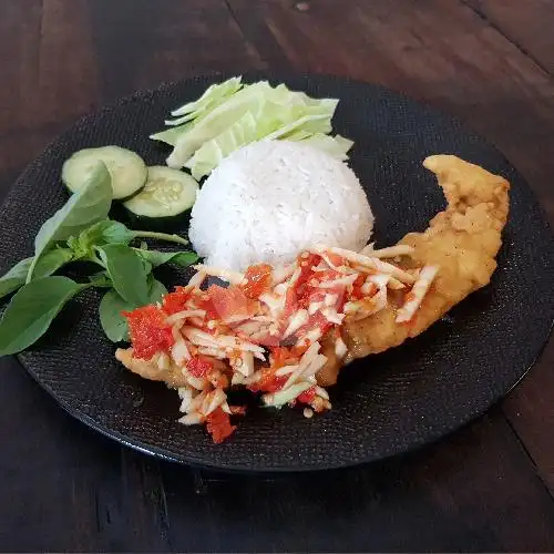 Gambar Makanan Ayam & Bebek Sambal Hitam Oemge, Canggu 8