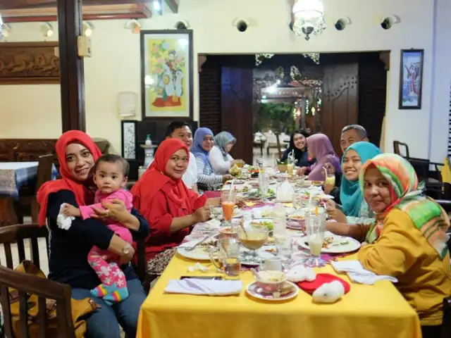 Gambar Makanan Batavia Resto 13