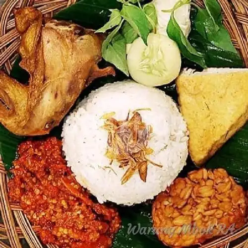 Gambar Makanan Warung Mbok RA, Driyorejo 1