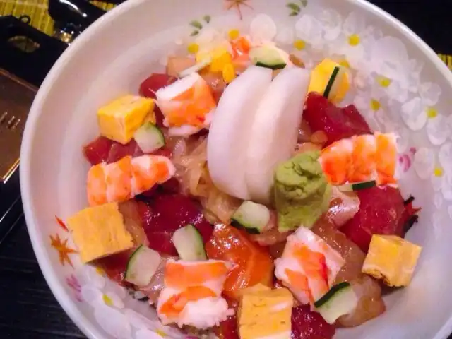 Gambar Makanan Mikura Sushi & Sake 9