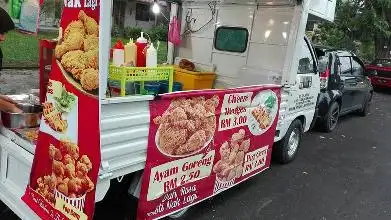 Dsara fried chicken bayan baru