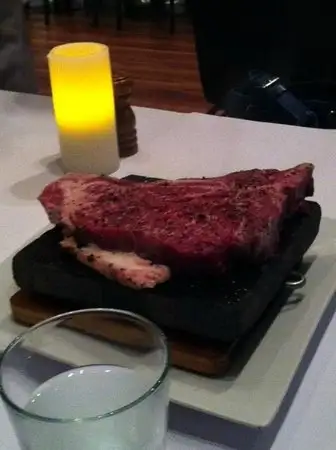 House of Wagyu Stone Grill Food Photo 1