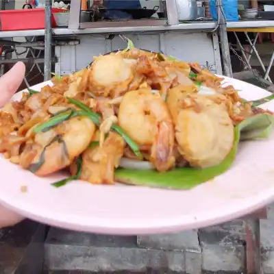 Wei Xiang Duck Egg Char Koay Teow