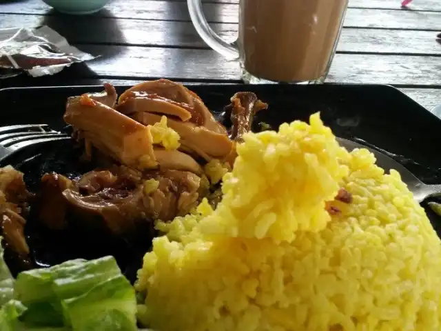 Medan Selera Ranau Food Photo 2