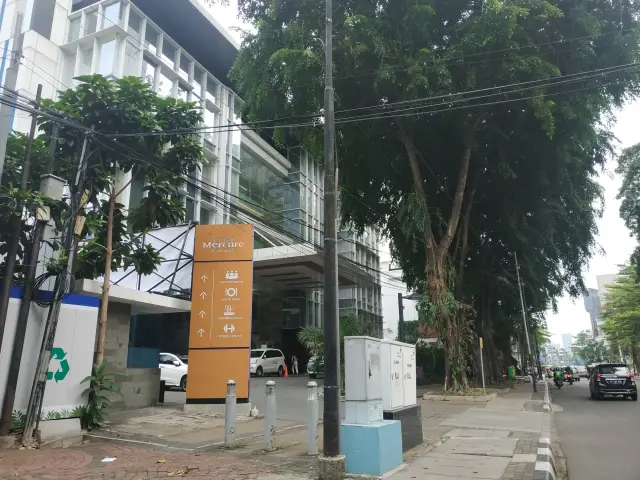 Gambar Makanan The Lobby - Mercure Jakarta Sabang 10