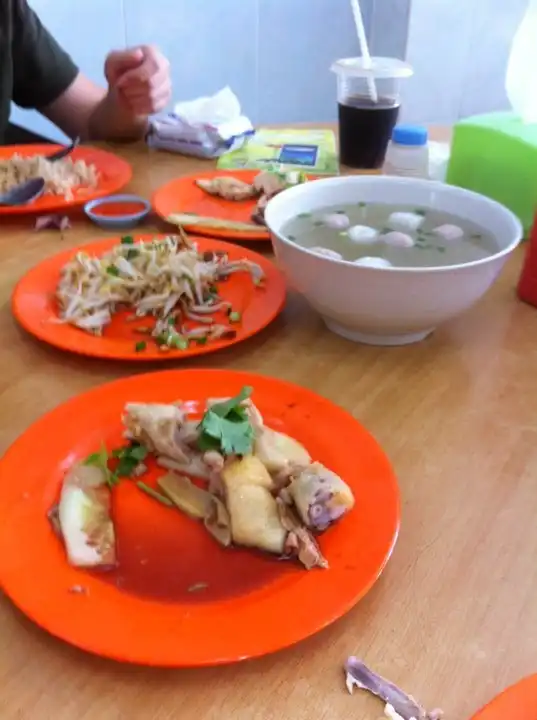 Selayang Ipoh Chicken Rice Food Photo 8