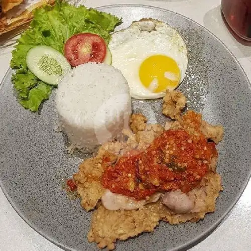 Gambar Makanan Warung Indomie Abang Mancung, Pontianak 18