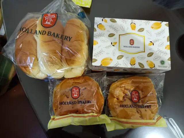 Gambar Makanan HollandBakery 8