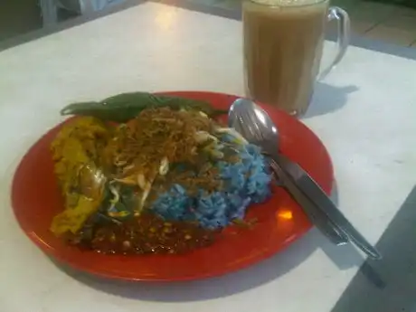 Kak Mah Nasi Kerabu Food Photo 6