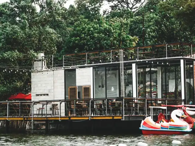 Gambar Makanan cafe danau lebakwangi 10