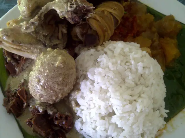 Gambar Makanan Gudeg Pejompongan 11