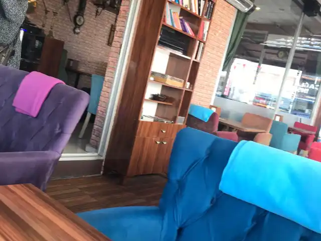 Antik Cafe Lounge'nin yemek ve ambiyans fotoğrafları 15