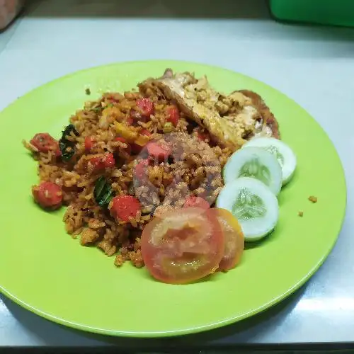 Gambar Makanan Nasi Goreng Gila Maju Jaya, Depan Auto 2000 10