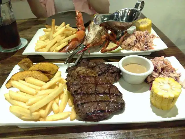 Steaks & Lobsters Food Photo 19