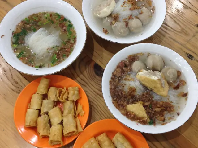 Gambar Makanan Bakso Malang Nonik 19