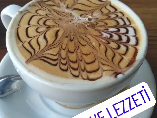 Kahve Lezzeti'nin yemek ve ambiyans fotoğrafları 19