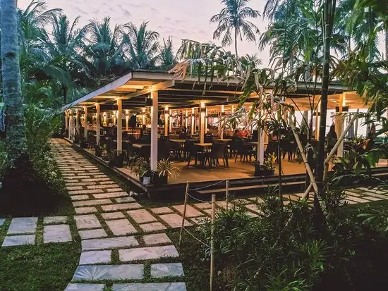 Nacpan Beach Sunmai Sunset Restaurant Food Photo 1