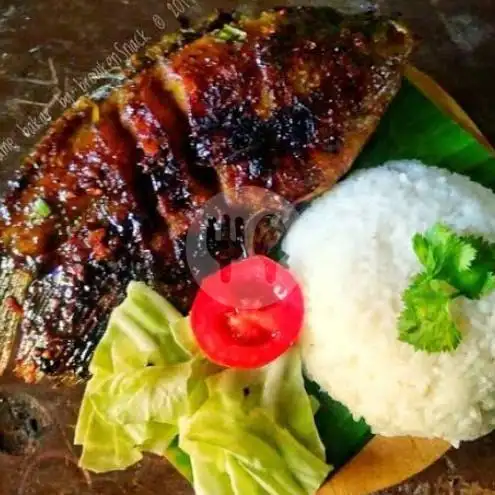 Gambar Makanan Ayam Bakar Bumbu Rujak Mbok Rubes 11