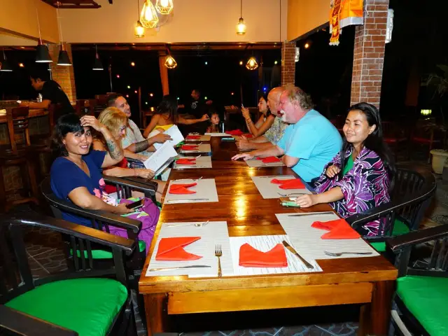 Gambar Makanan Teatro Bar & Restaurant 4