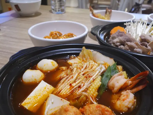 Gambar Makanan Sukiyaki by Kobeshi Kitchen 9