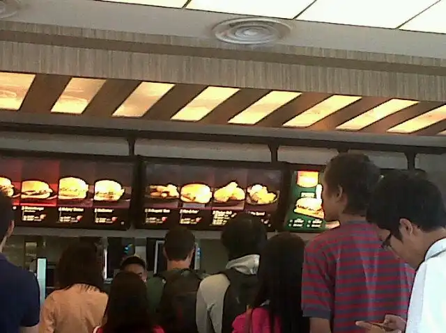 Gambar Makanan McDonald's 9