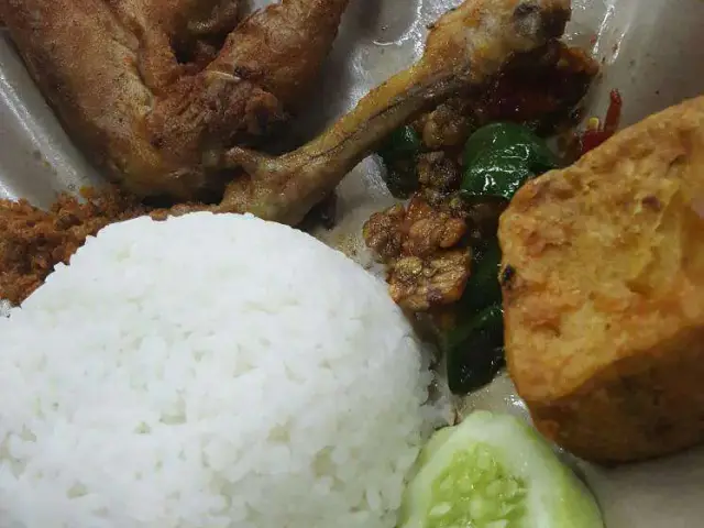 Gambar Makanan Ayam KQ5 17