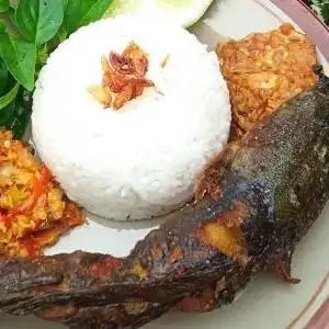 Gambar Makanan Penyetan Lestari Kaliwaru, Pucung 3