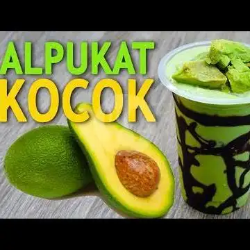 Gambar Makanan Es Sop Buah Dan Alpukat Kocok Khanza 12