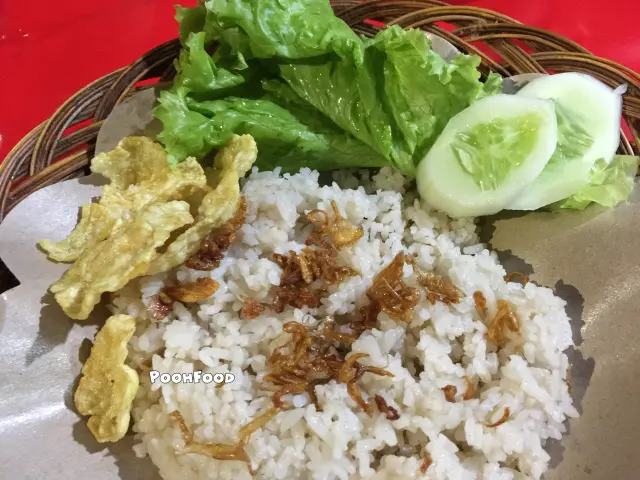 Gambar Makanan Nasi Uduk Ayam Goreng Kampung Melayu 2