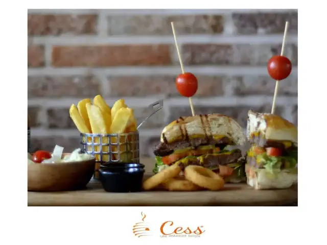 Cess Cafe & Restaurant'nin yemek ve ambiyans fotoğrafları 17