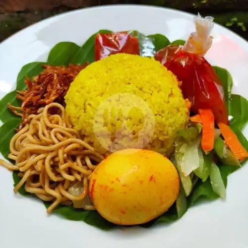 Gambar Makanan Nasi Kuning Ibu Sri 4