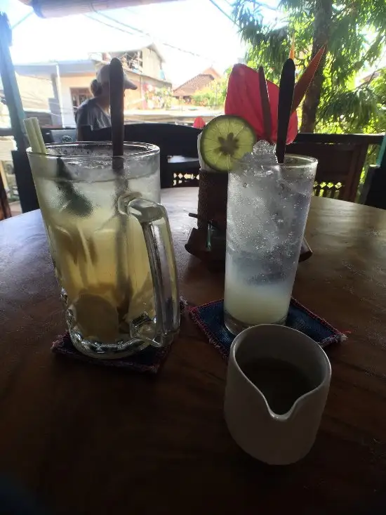 Gambar Makanan KAFE Ubud 4