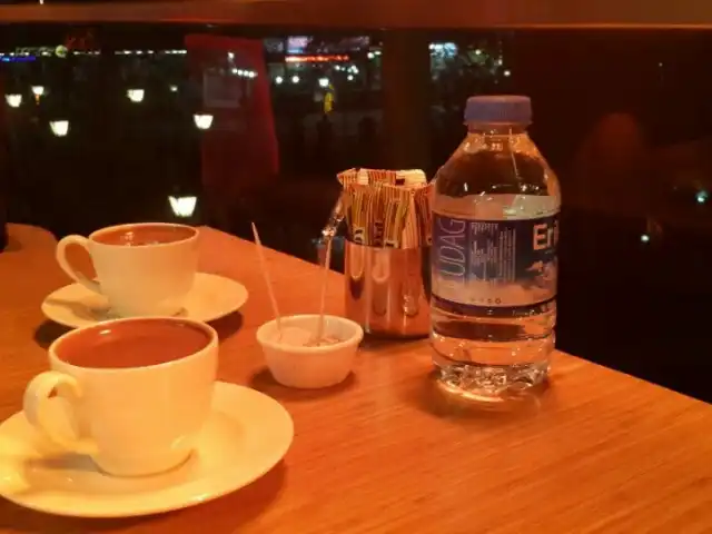 Parody Coffee'nin yemek ve ambiyans fotoğrafları 2