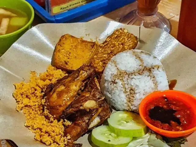 Gambar Makanan Ayam Kremes Galaxy 17