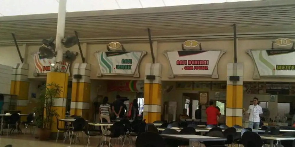 Sri Teja Foodcourt Presint 9