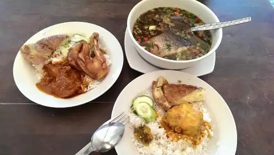 Warung Pak Mat Pulau Pisang Food Photo 3