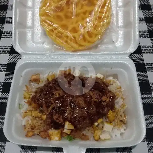 Gambar Makanan Nasi Lengko dan Tahu Gejrot Khas Cirebon Mba Vina, Ledug 9