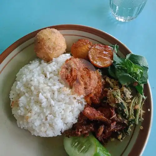 Gambar Makanan Warteg Bahari 1, Ikan Tenggiri 9