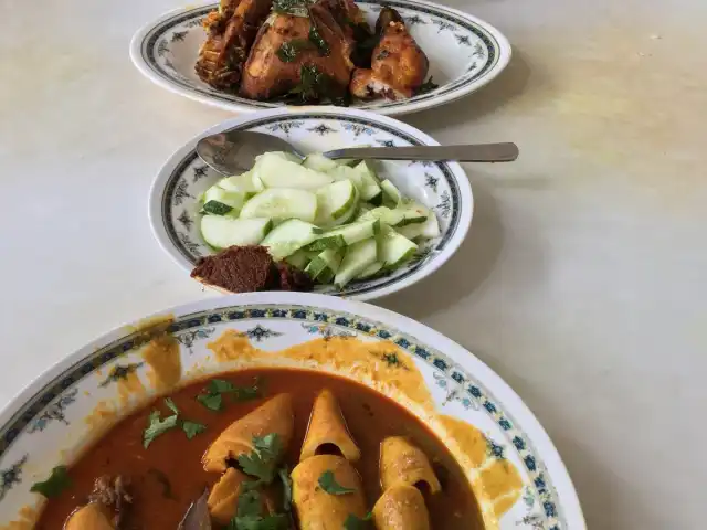 Restoran Kari Kepala Ikan Salim Food Photo 9