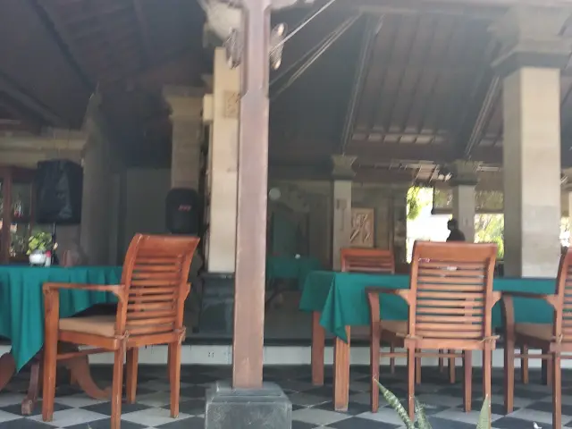 Gambar Makanan Villa Shanti Resto - Villa Shanti 5