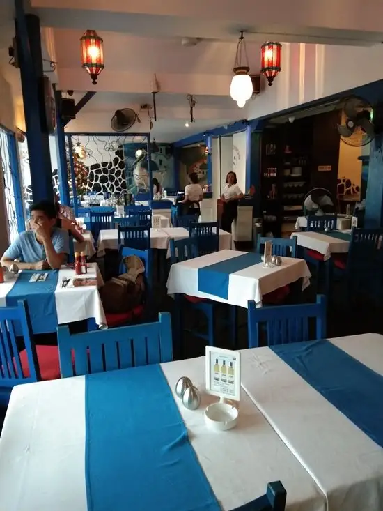 Gambar Makanan Mykonos Greek Restaurant 6