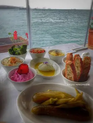 Sardunya Karaköy'nin yemek ve ambiyans fotoğrafları 6