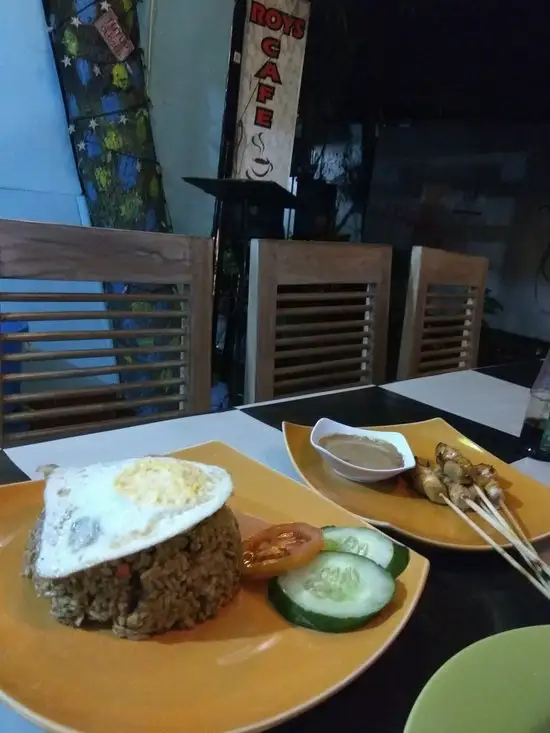 Gambar Makanan Roys Cafe (Warung Iboe Bakoel)' 14