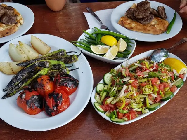 Köfteci Mehmet'nin yemek ve ambiyans fotoğrafları 2