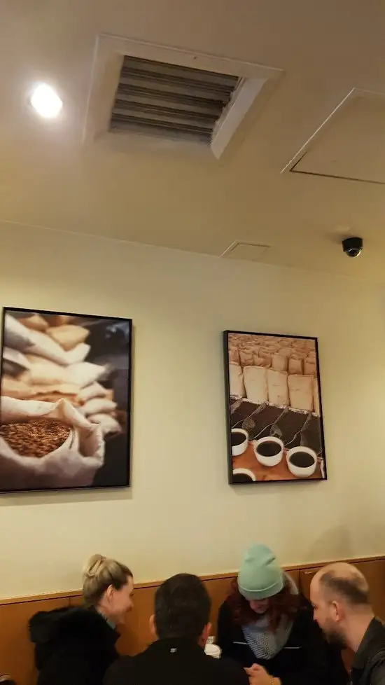 Starbucks Coffee Karanfil'nin yemek ve ambiyans fotoğrafları 40
