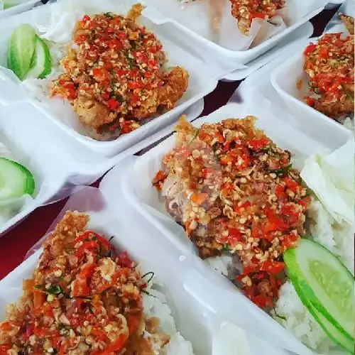 Gambar Makanan Dapoer 21 Ayam Goreng Sambal Matah, Pangarang 5