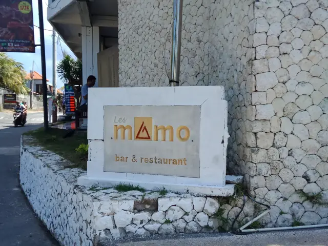 Gambar Makanan Mamo Bar & Restaurant - Mamo Hotel 5