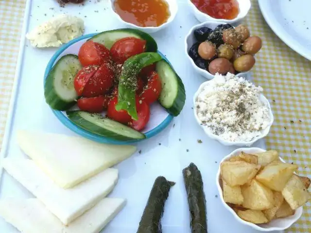 Moresi Girit Mutfağı & Kahvaltı'nin yemek ve ambiyans fotoğrafları 5